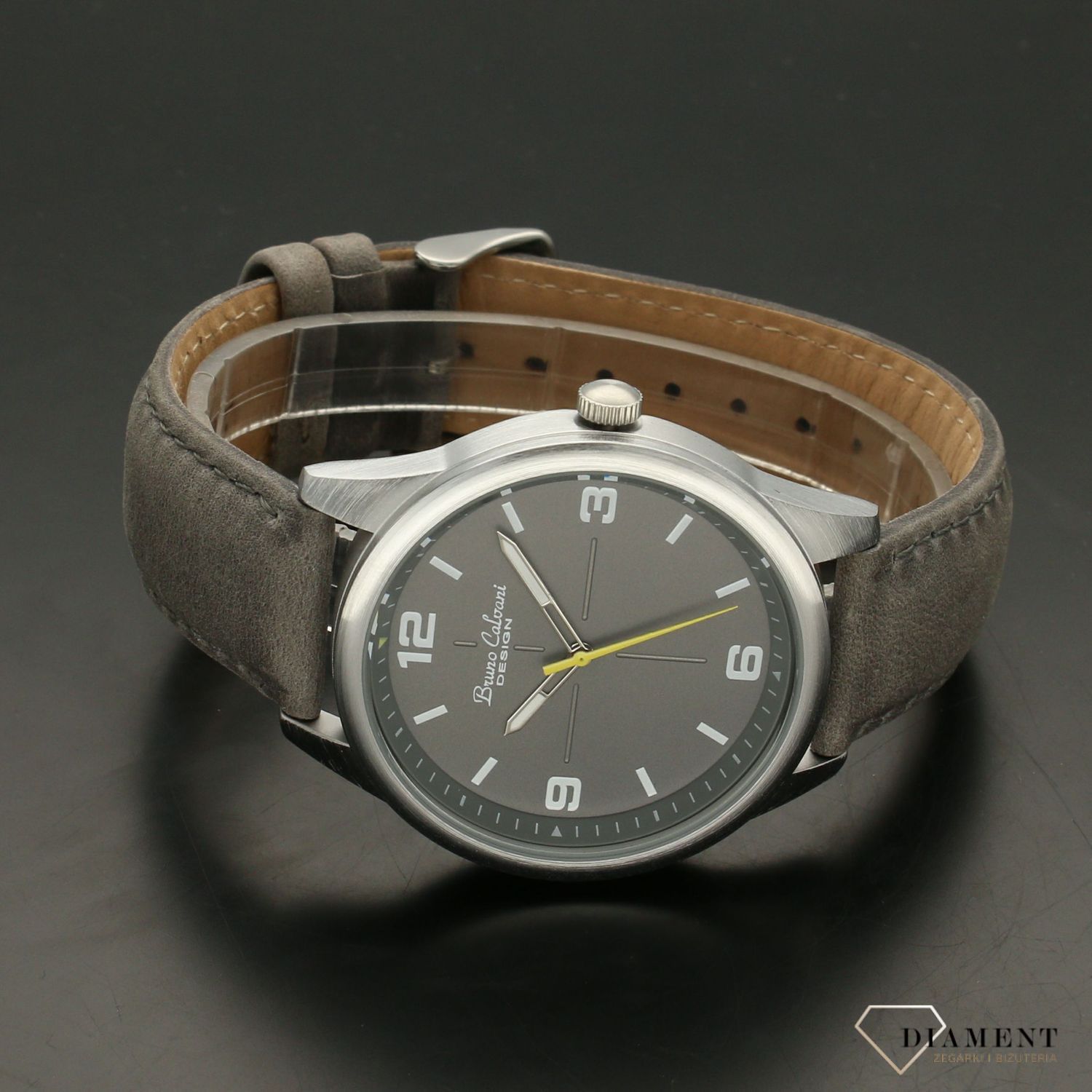 Zegarek męski Bruno Calvani BC90273 Silver szary pasek. Zegarek męski w kolorze szarym wykonany z najwyższej jakości skóry. Tarcza zegarka w kolorze szarym z białymi indeksami i cyframi w kolorze białym (4).jpg